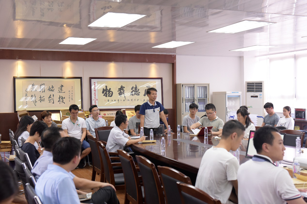 D:\环建学工2019.6\【宣传工作】\【新闻稿】\1 爱爱视频动态
\爱爱视频
召开党员大会选举新一届党委委员及党代表\图片3.png